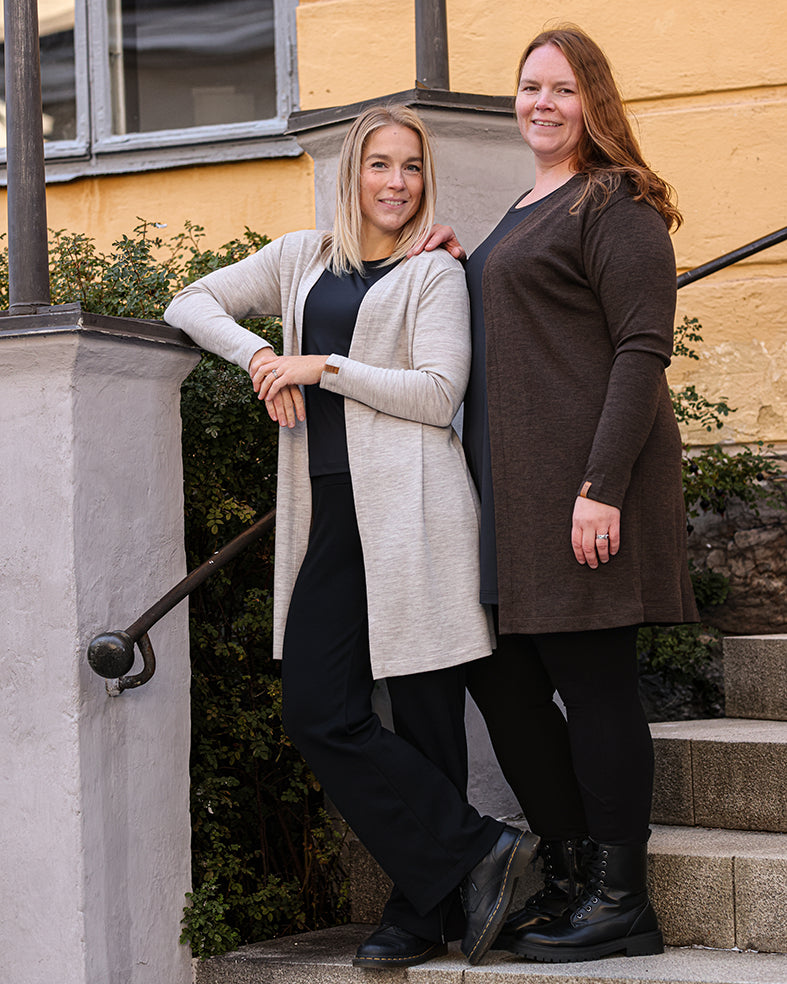 LEMPI - MERINO CARDIGAN, BLACK