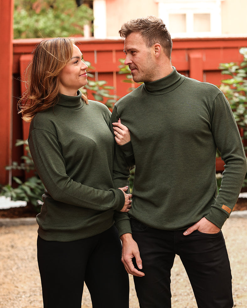 unisex 100% merinovillapoolo taitettavalla kauluksella