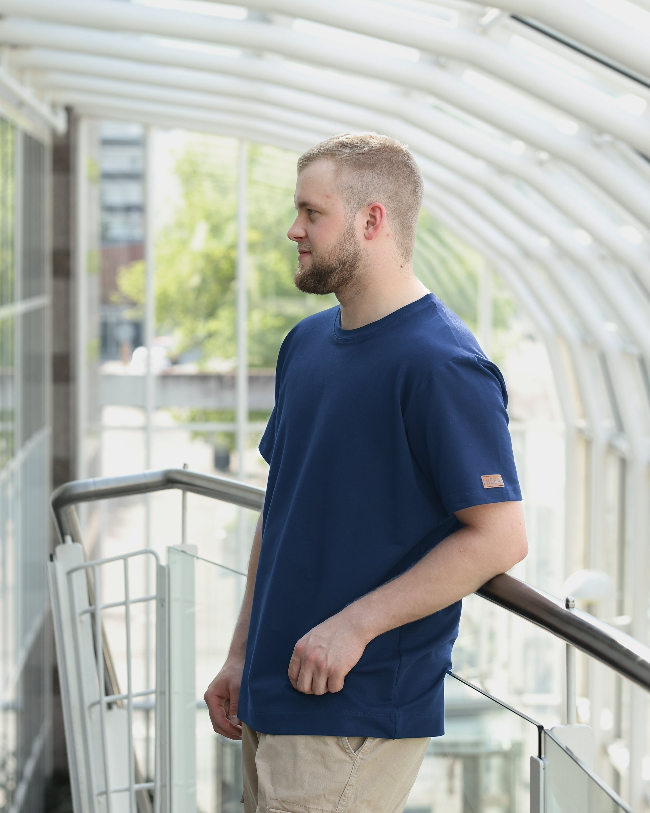 MIESTEN JOUSTOCOLLEGE T-PAITA, SININEN