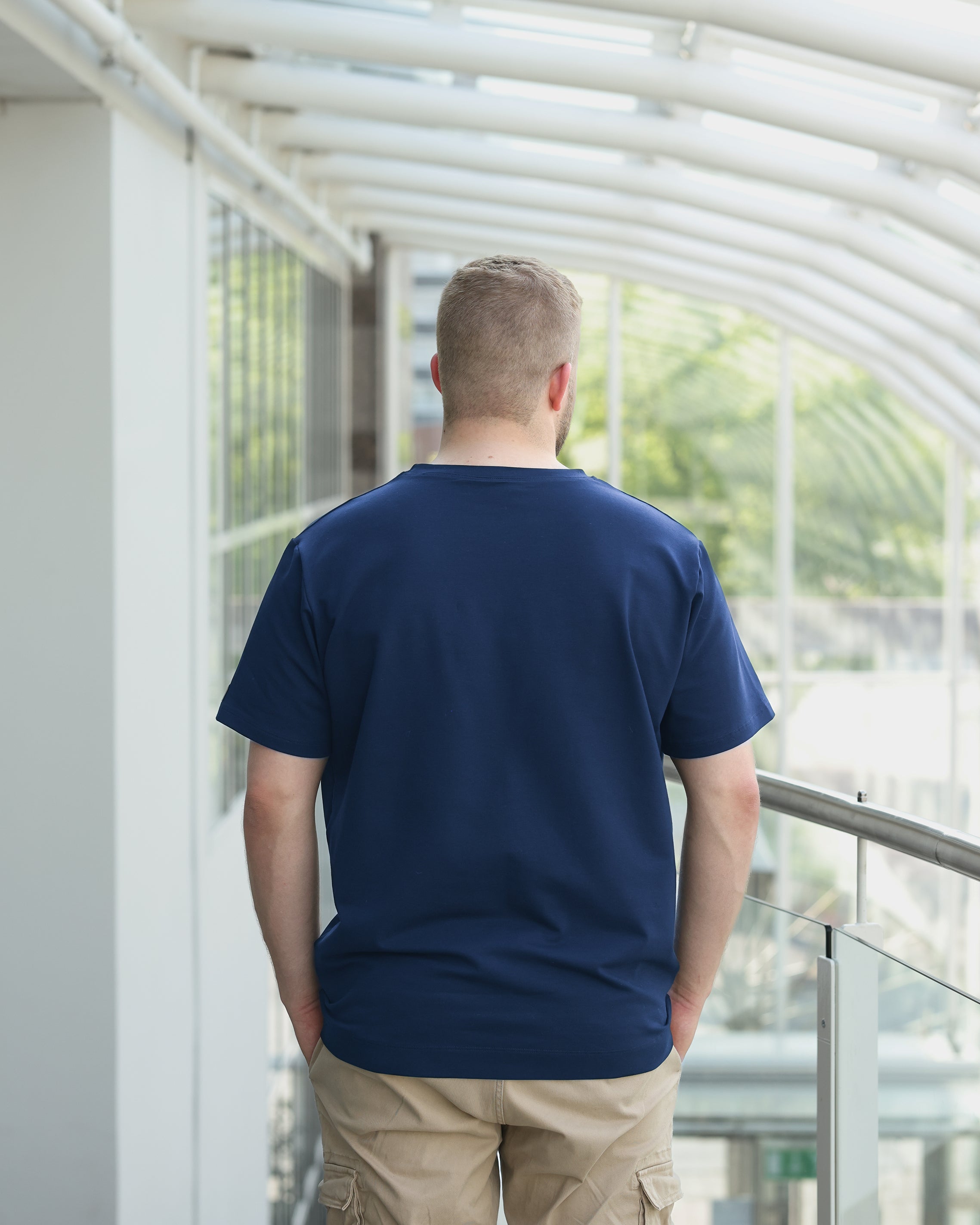 MIESTEN JOUSTOCOLLEGE T-PAITA, SININEN