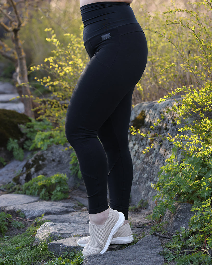 BEEA - STRETCH PANTS, BLACK