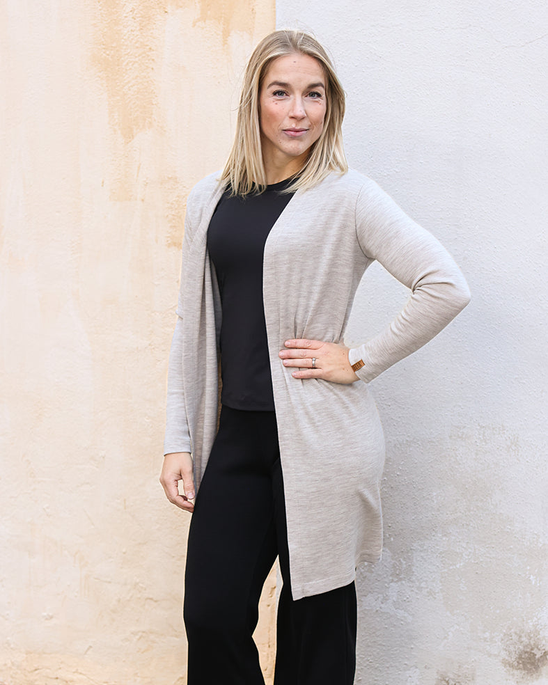 LEMPI - MERINO CARDIGAN, BLACK