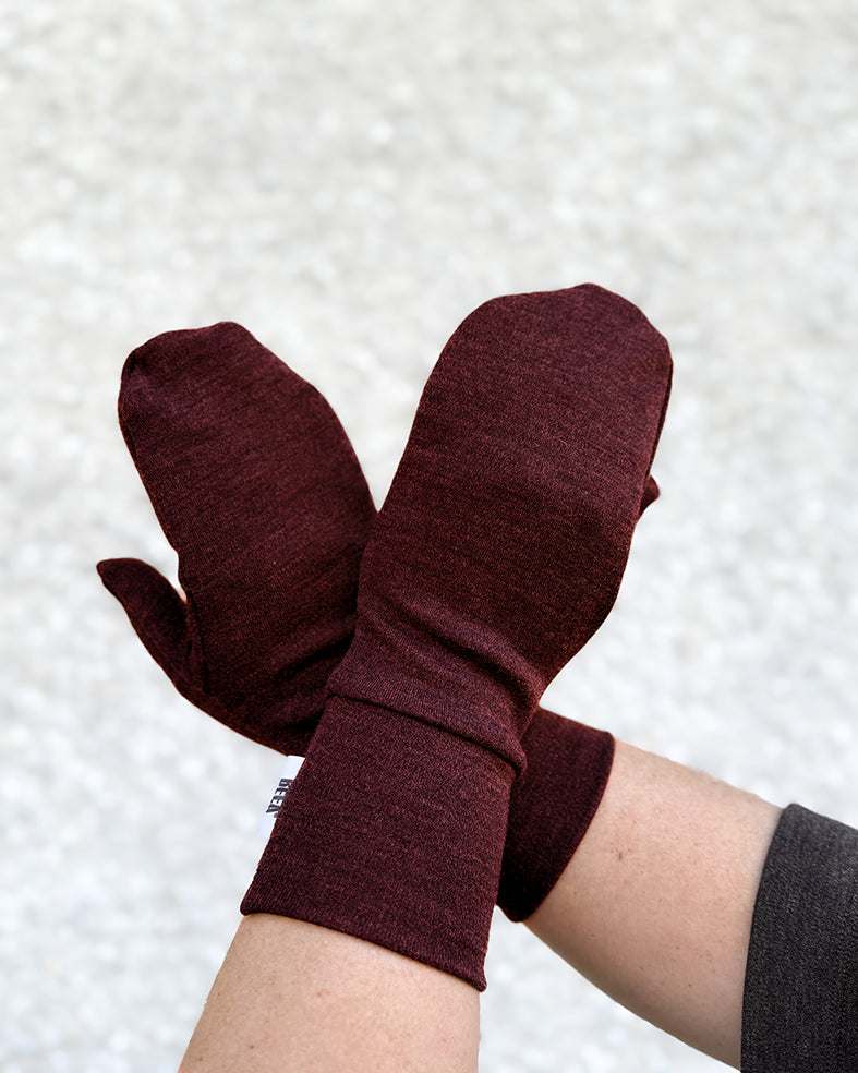 ADULTS MERINO WOOL MITTENS